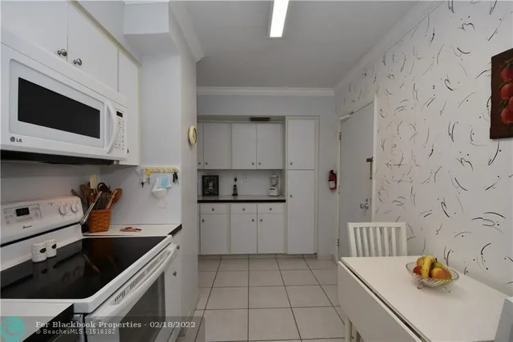 Coral Ridge Towers South #216 image #14