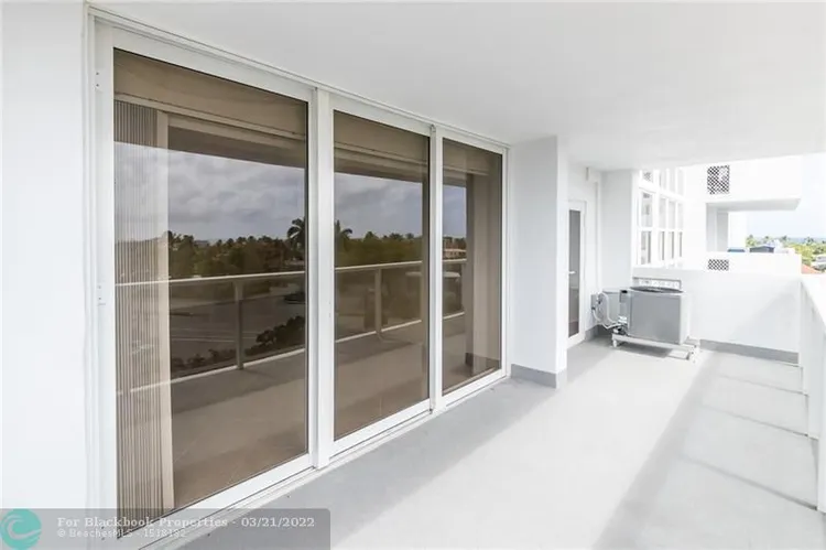 Embassy Towers #5-D image #21