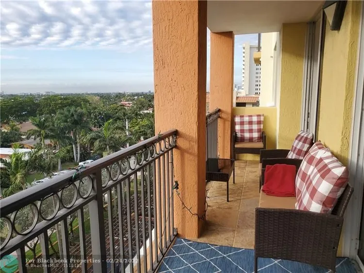 The Vue #603N image #32