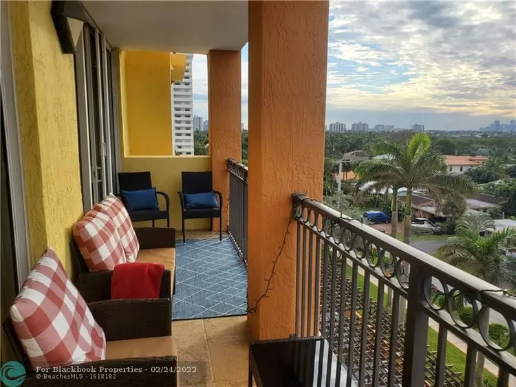 The Vue #603N image #33