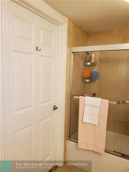 The Vue #603N image #46