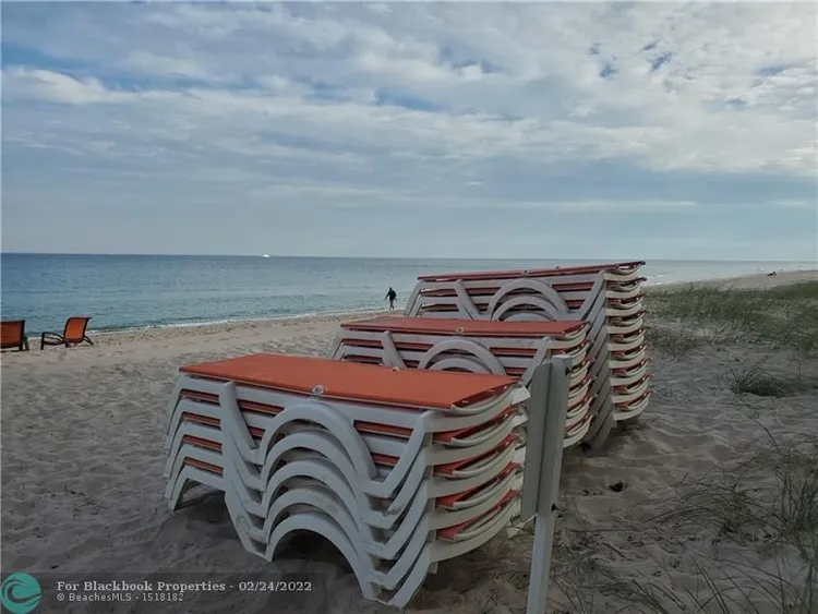 The Vue #603N image #59