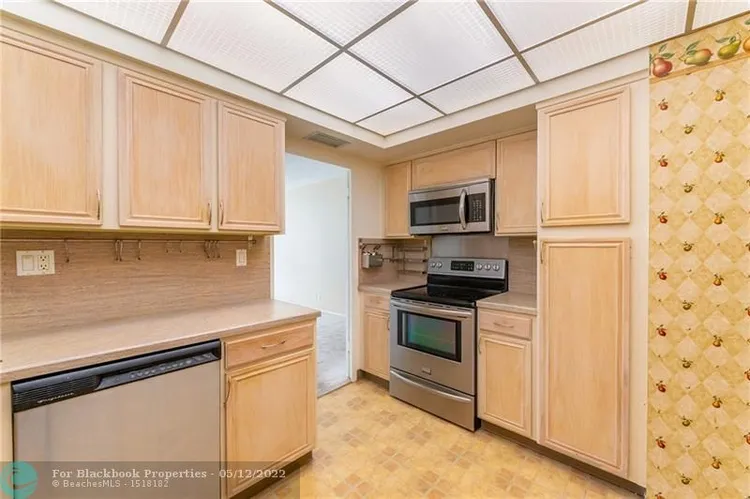 Coral Ridge Towers South #412A image #7