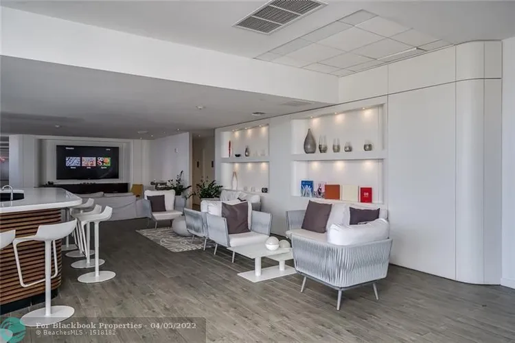 Beachwalk #3201 image #6