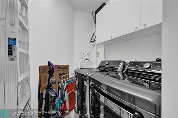 L'Ambiance #2402 image #35