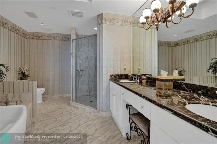 L'Ambiance #2402 image #42