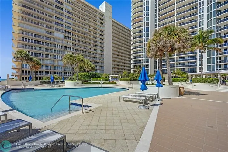 L'Ambiance #2402 image #67