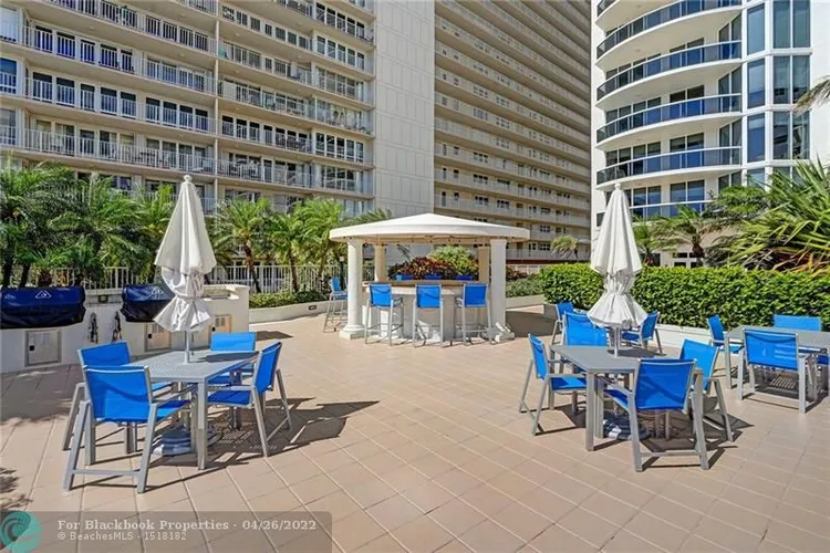 L'Ambiance #2402 image #70