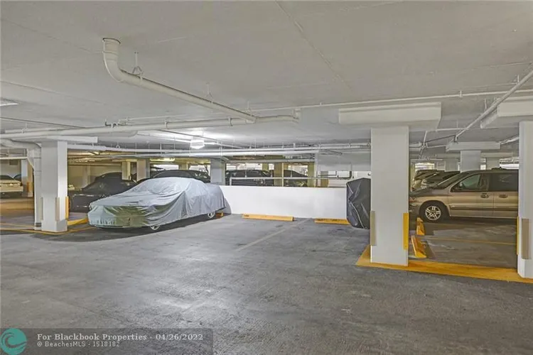 L'Ambiance #2402 image #71