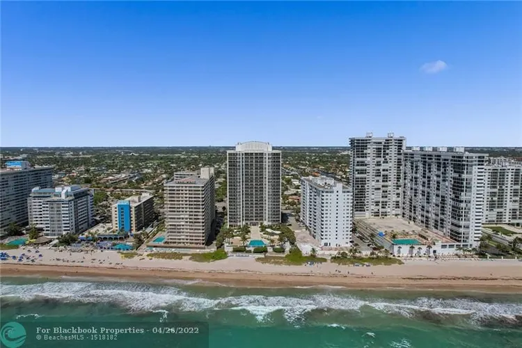 L'Ambiance #2402 image #77