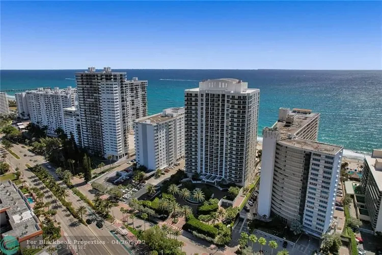 L'Ambiance #2402 image #84