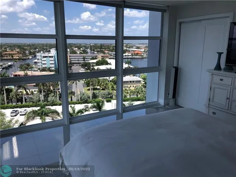 Vantage View #1001 image #12