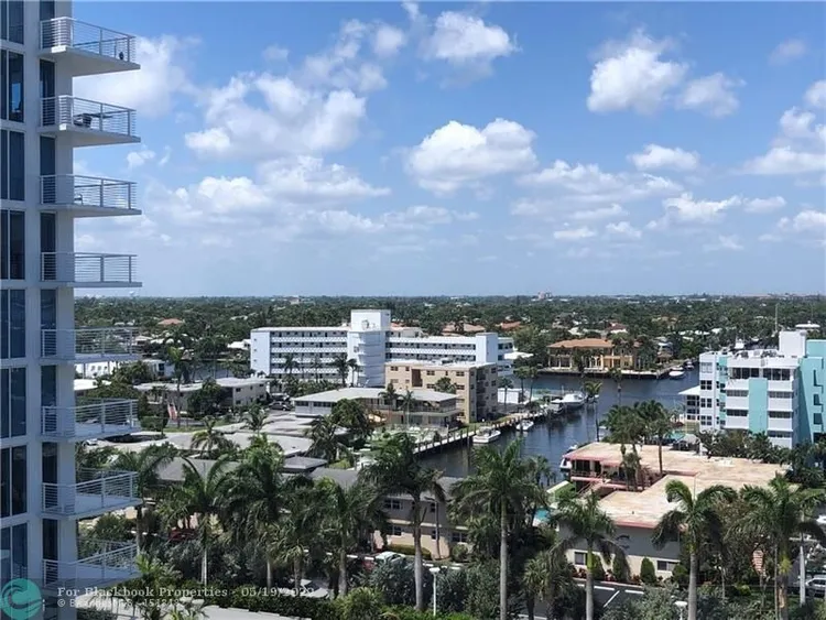 Vantage View #1001 image #17