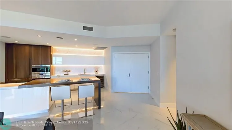 Paramount Fort Lauderdale #504 image #8