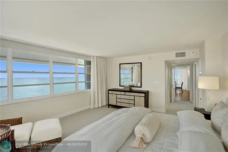 Plaza South #7P image #45