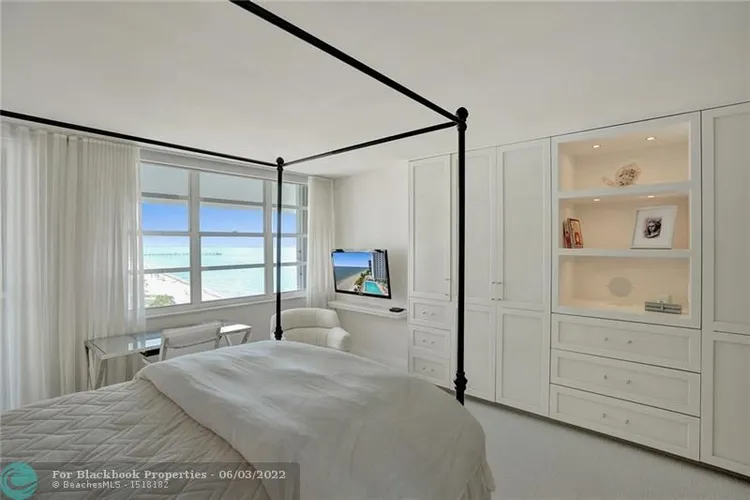 Plaza South #7P image #53