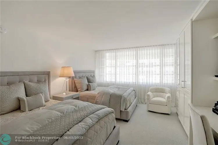 Plaza South #7P image #58