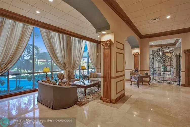 Plaza South #7P image #79