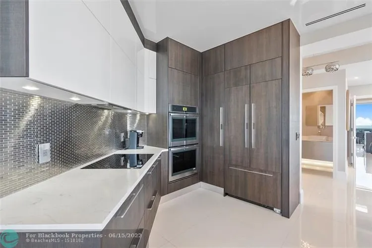 L'Hermitage South Tower #2601 image #13