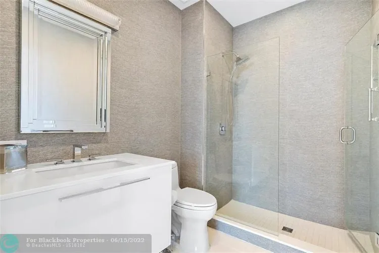 L'Hermitage South Tower #2601 image #25