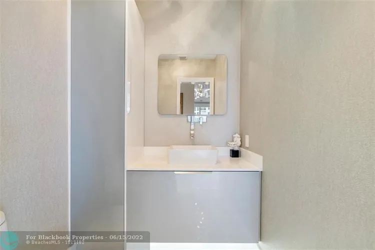 L'Hermitage South Tower #2601 image #33