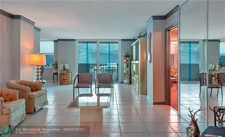 Prince George Condo #18A image #11