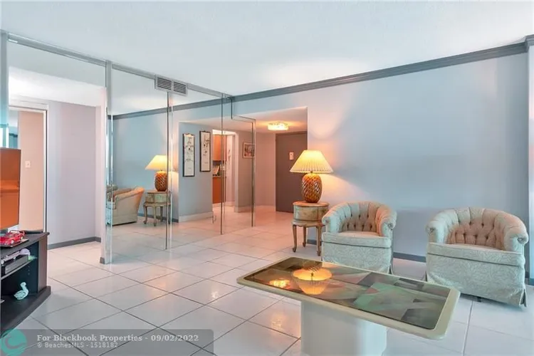 Prince George Condo #18A image #14