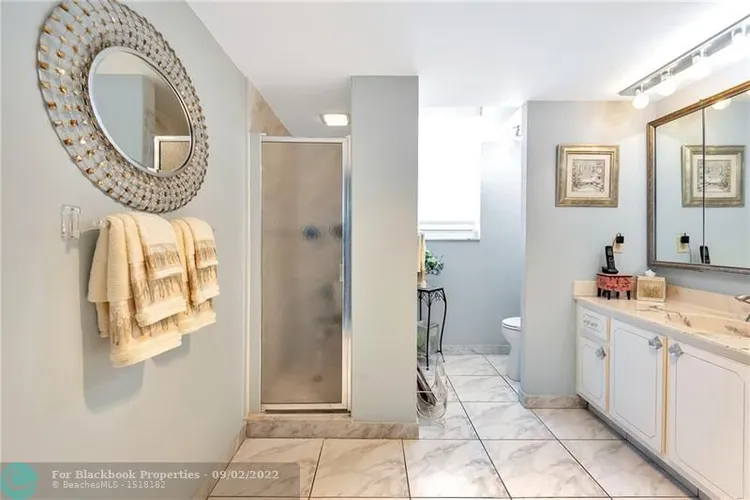 Prince George Condo #18A image #26