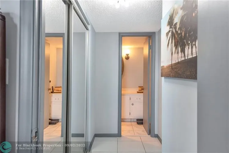 Prince George Condo #18A image #38