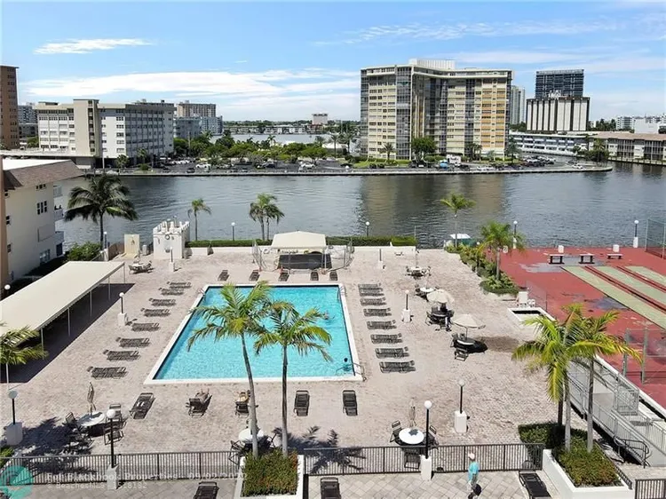 Prince George Condo #18A image #42