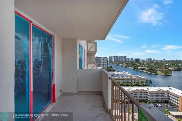 Prince George Condo #18A image #7