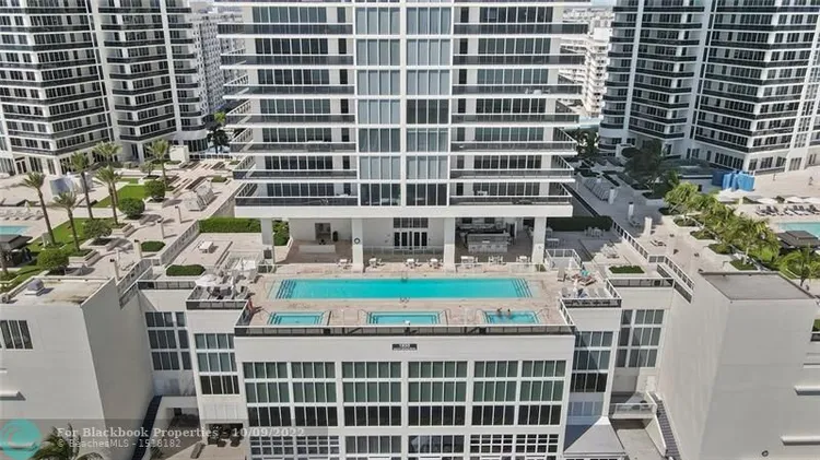 The Beach Club II #1503 image #30