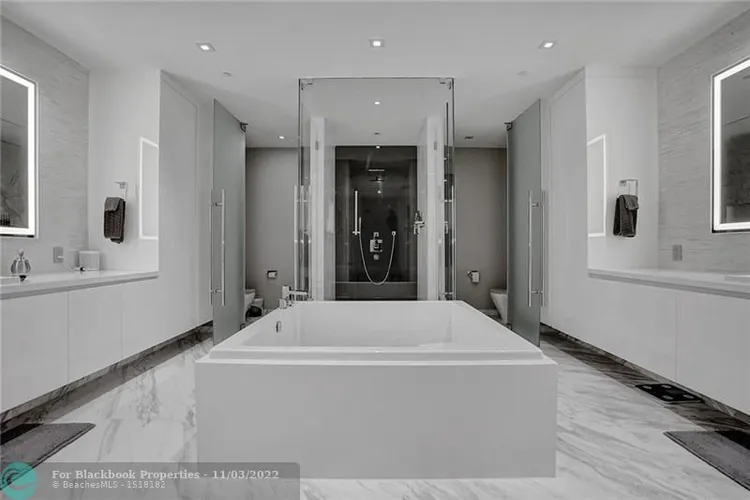 Paramount Fort Lauderdale #401 image #22