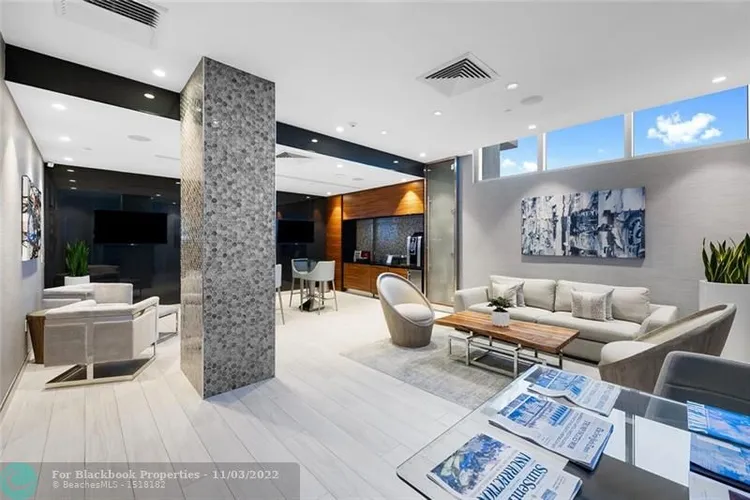 Paramount Fort Lauderdale #401 image #32