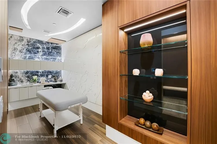 Paramount Fort Lauderdale #401 image #34