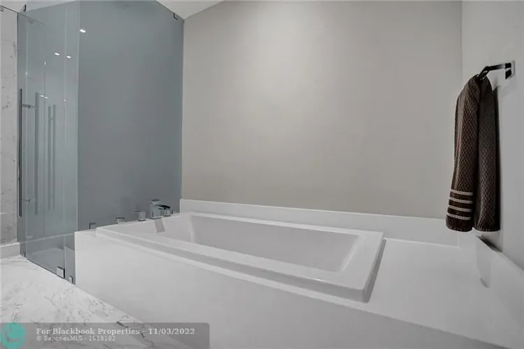 Paramount Fort Lauderdale #401 image #48