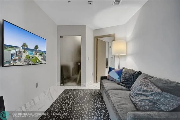 Paramount Fort Lauderdale #401 image #79