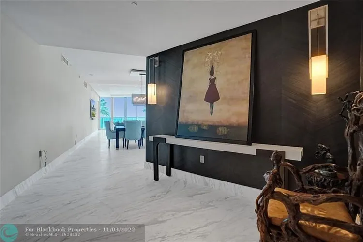 Paramount Fort Lauderdale #401 image #9