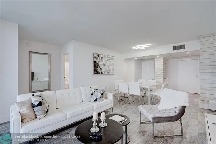 Roney Palace #926 image #13