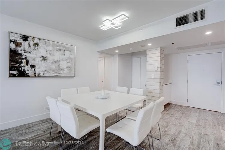 Roney Palace #926 image #14