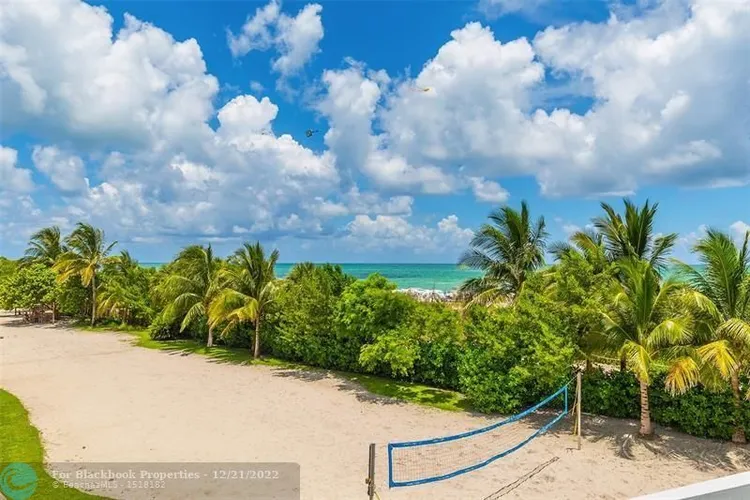 Roney Palace #926 image #38