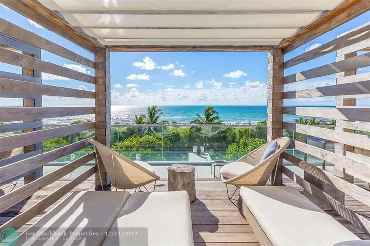 Roney Palace #926 image #43