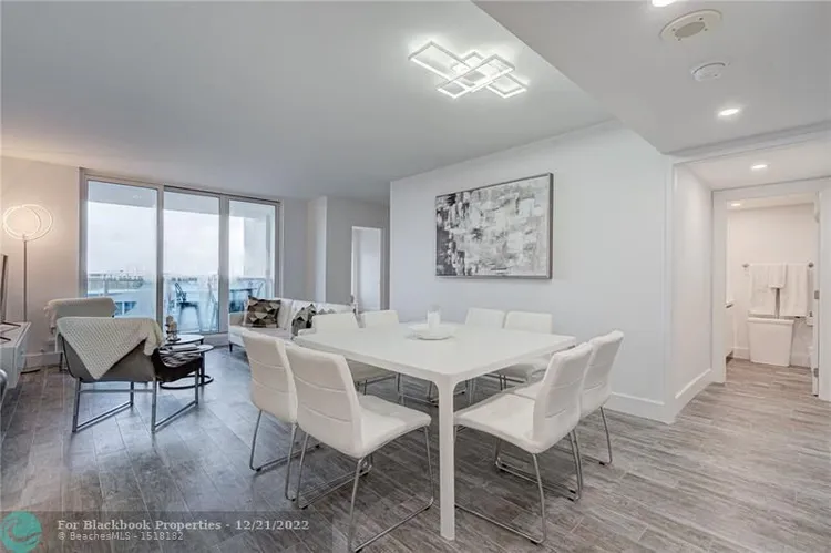 Roney Palace #926 image #9