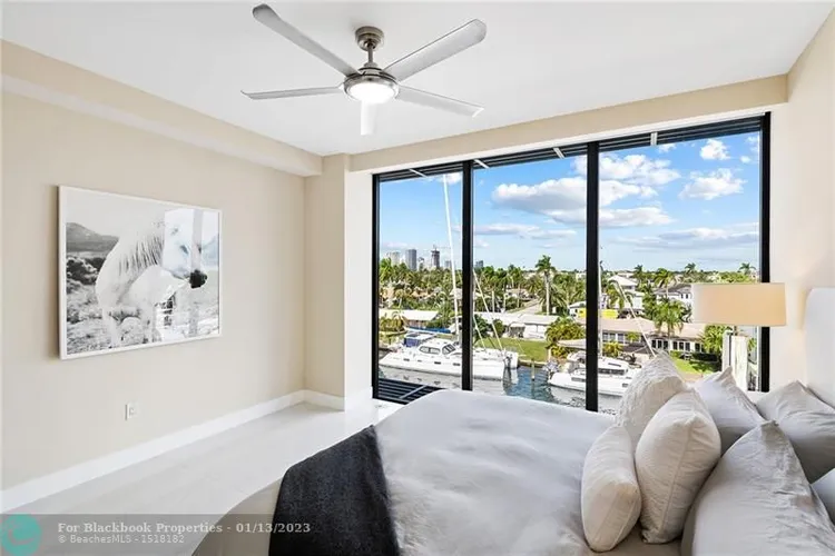 Harbors Edge #402 image #17