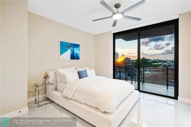 Harbors Edge #402 image #20