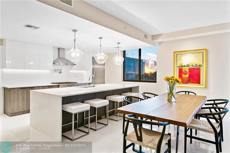 Harbors Edge #402 image #30