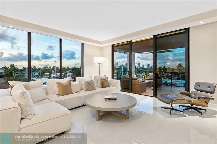 Harbors Edge #402 image #31