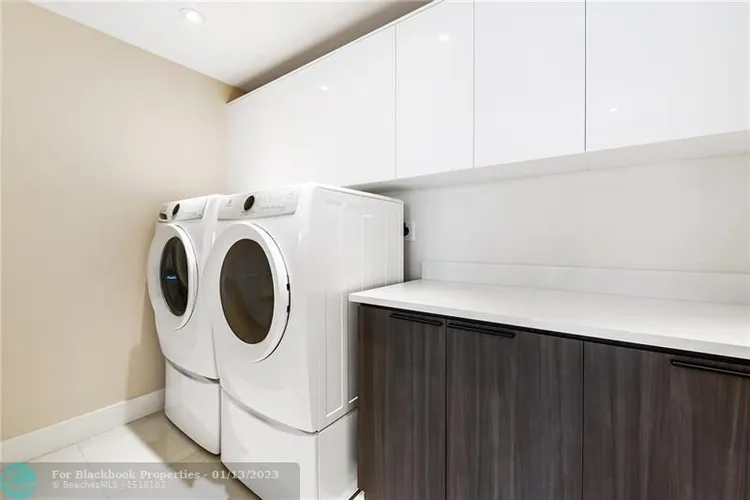 Harbors Edge #402 image #34