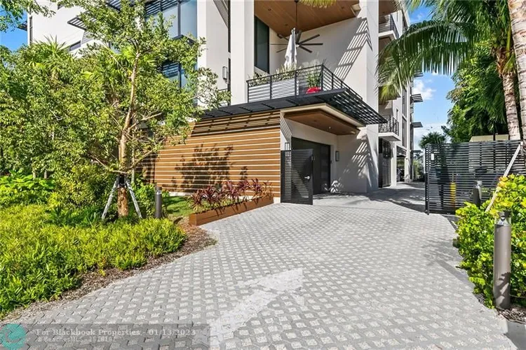 Harbors Edge #402 image #36