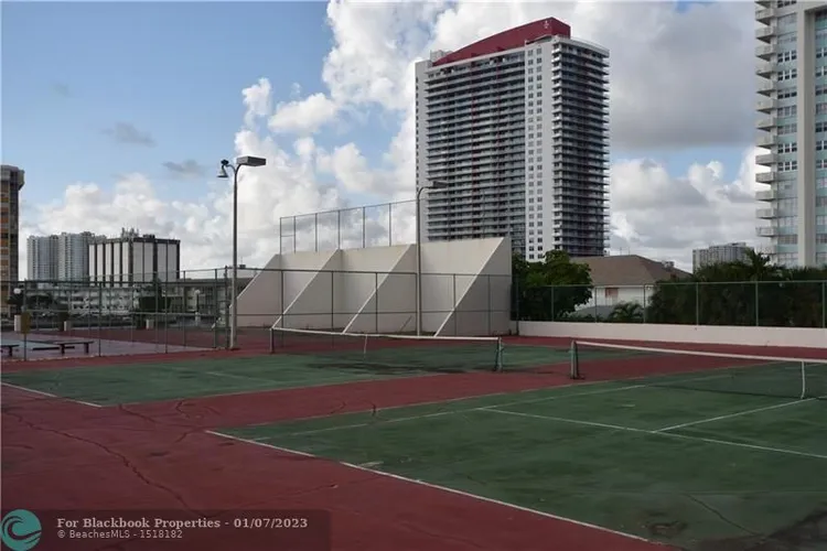 Prince George Condo #PH-C image #25